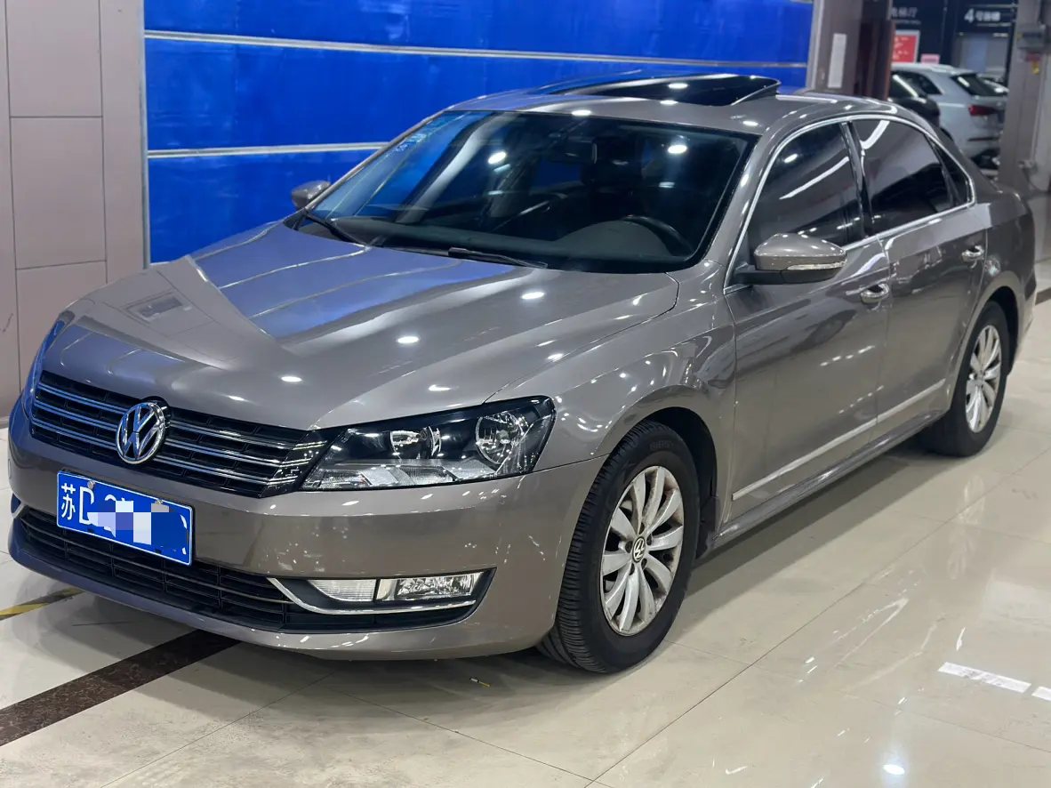 Volkswagen Passat  из Китая