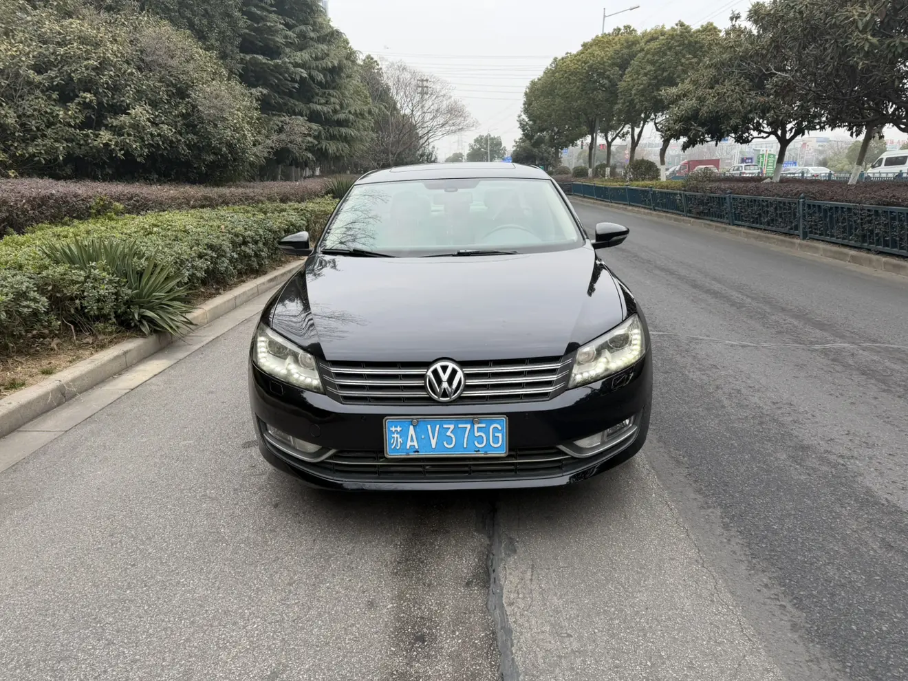 Volkswagen Passat  из Китая