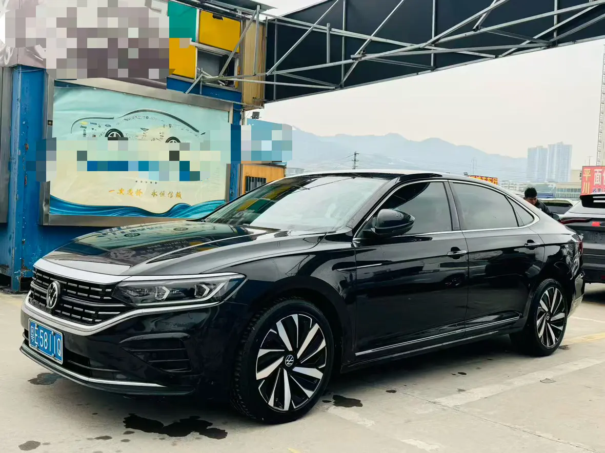 Volkswagen Passat  из Китая