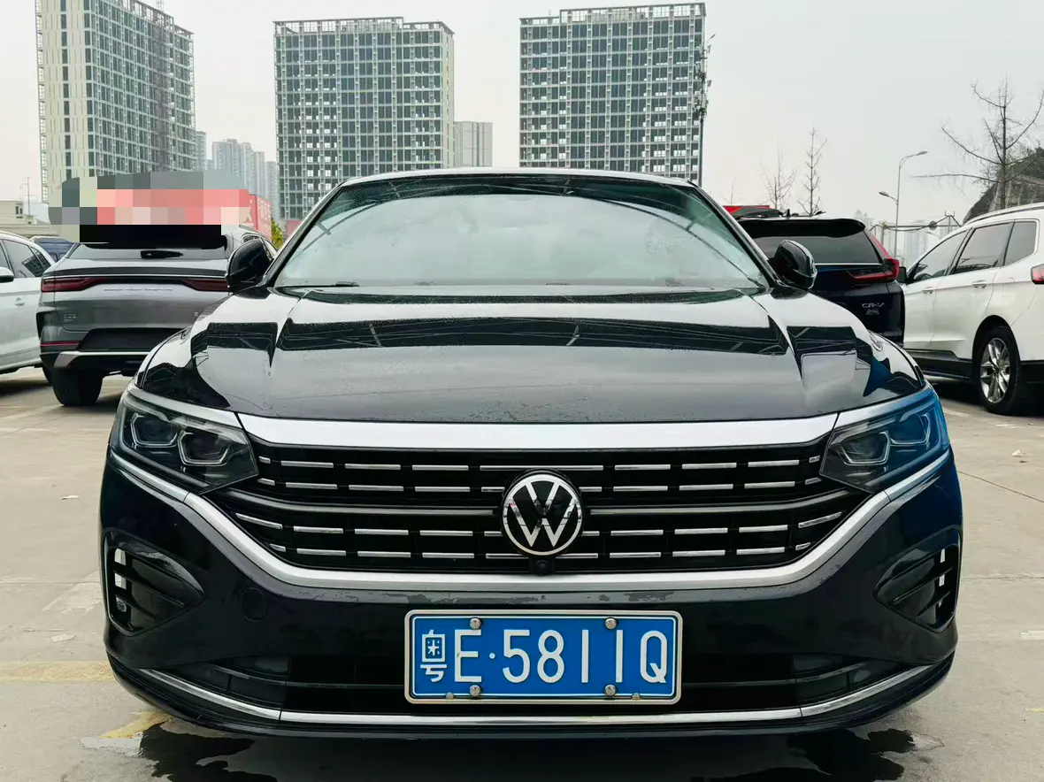 Volkswagen Passat  из Китая