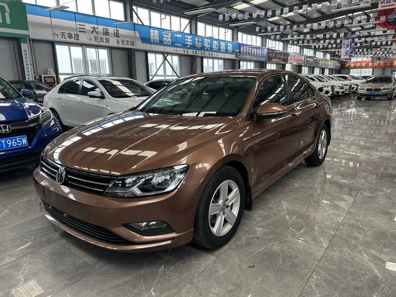 Volkswagen Lamando (Lingdu)  из Китая