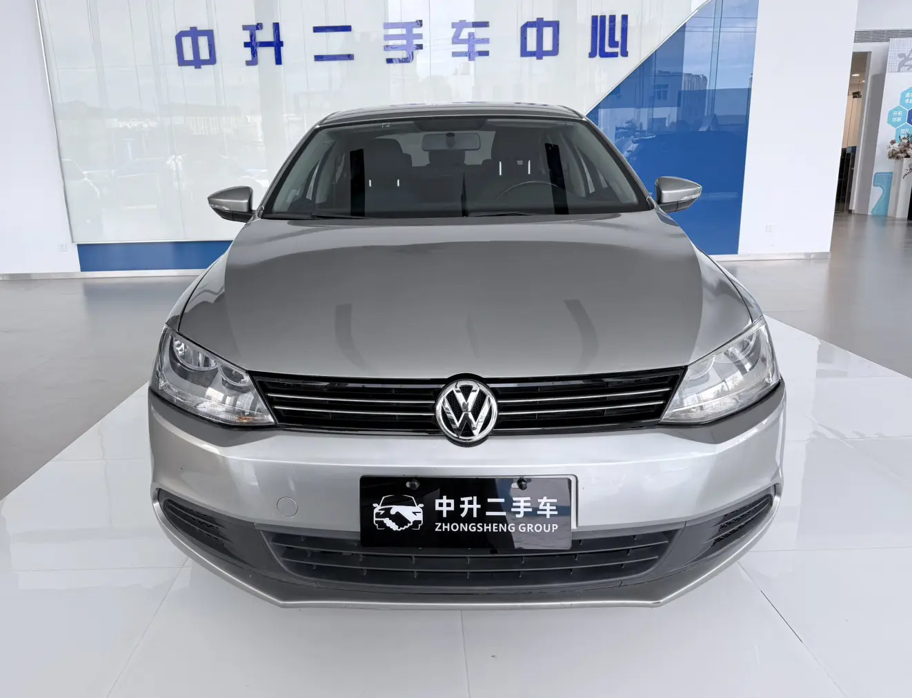 Volkswagen Sagitar  из Китая