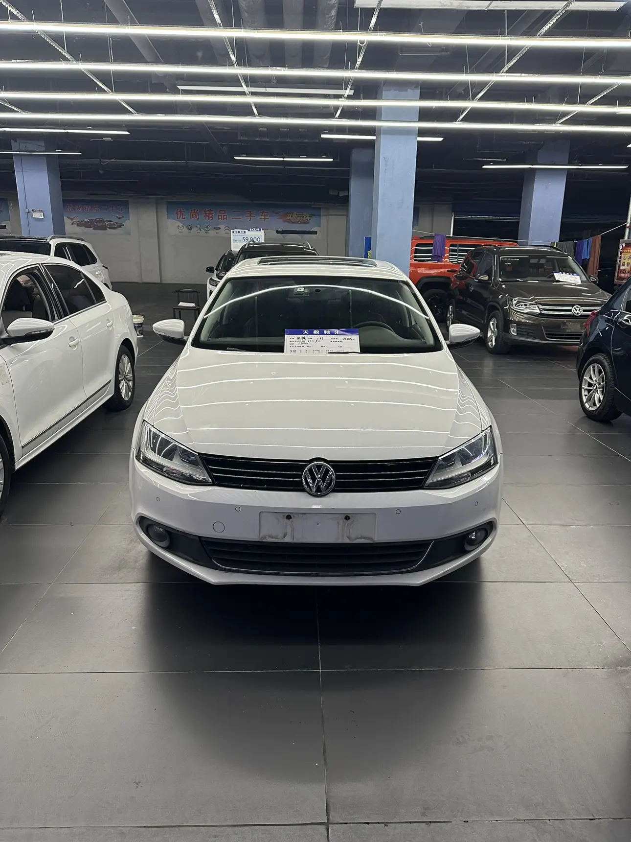 Volkswagen Sagitar  из Китая