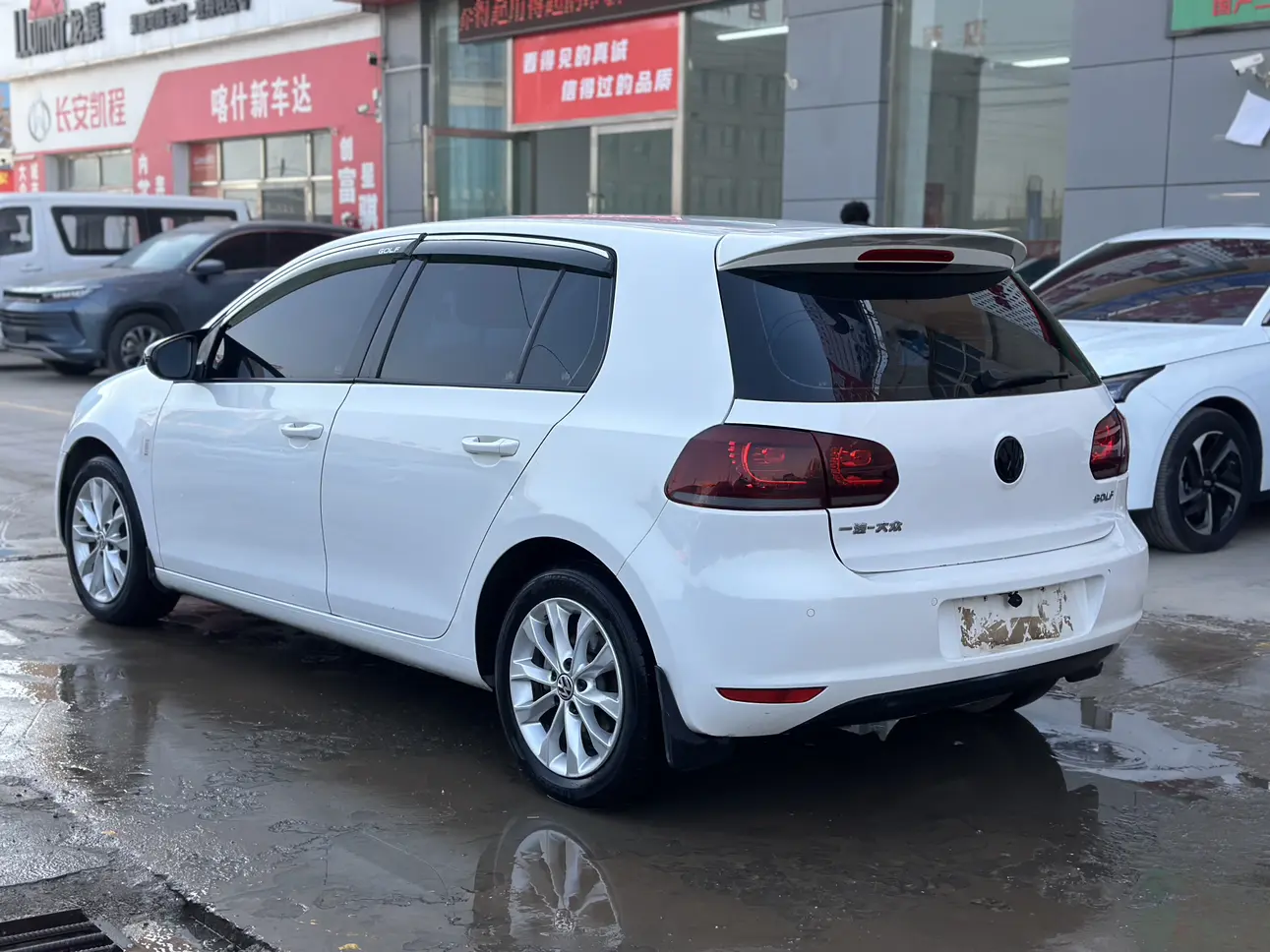 Volkswagen Golf  из Китая