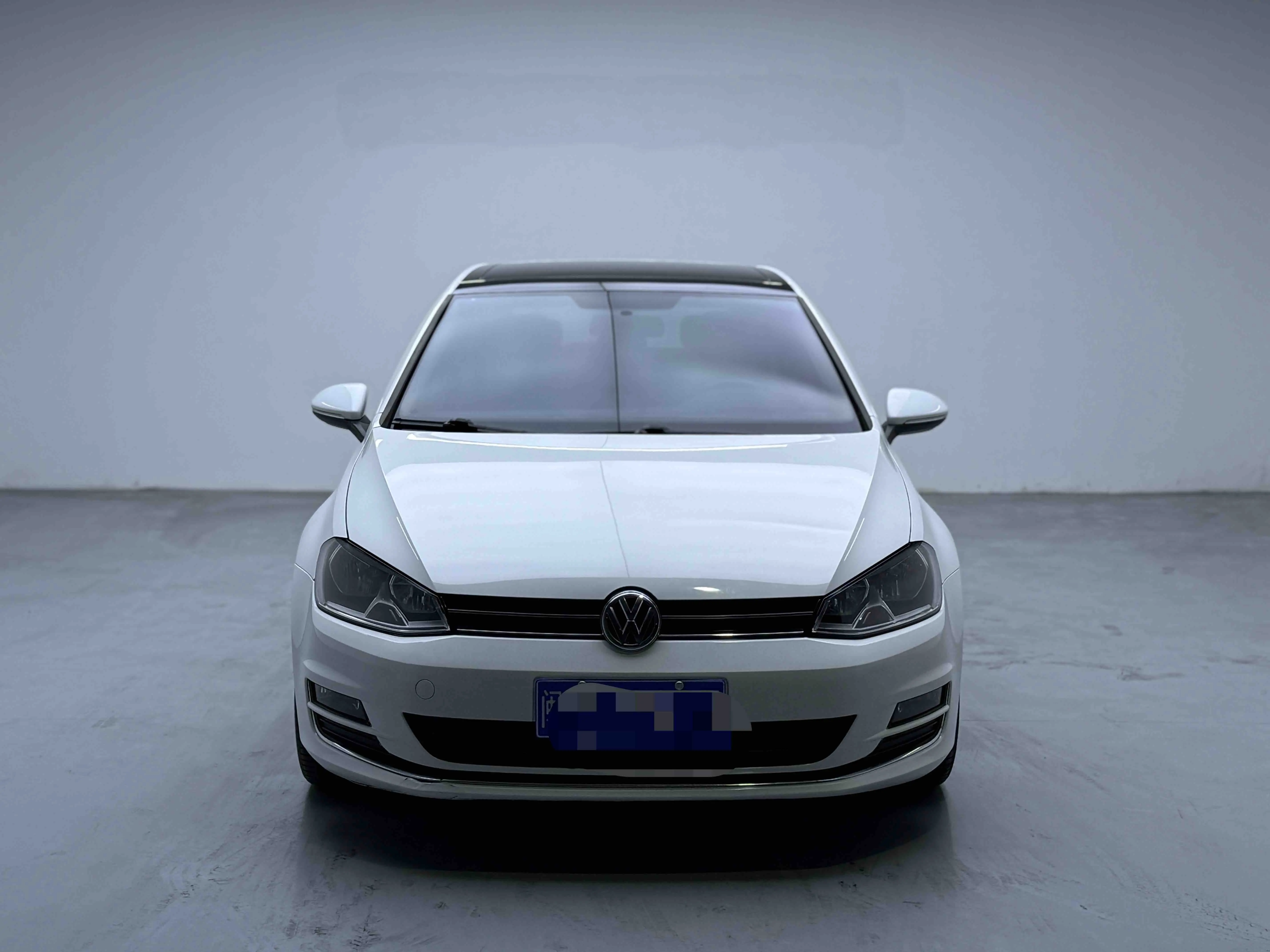 Volkswagen Golf  из Китая