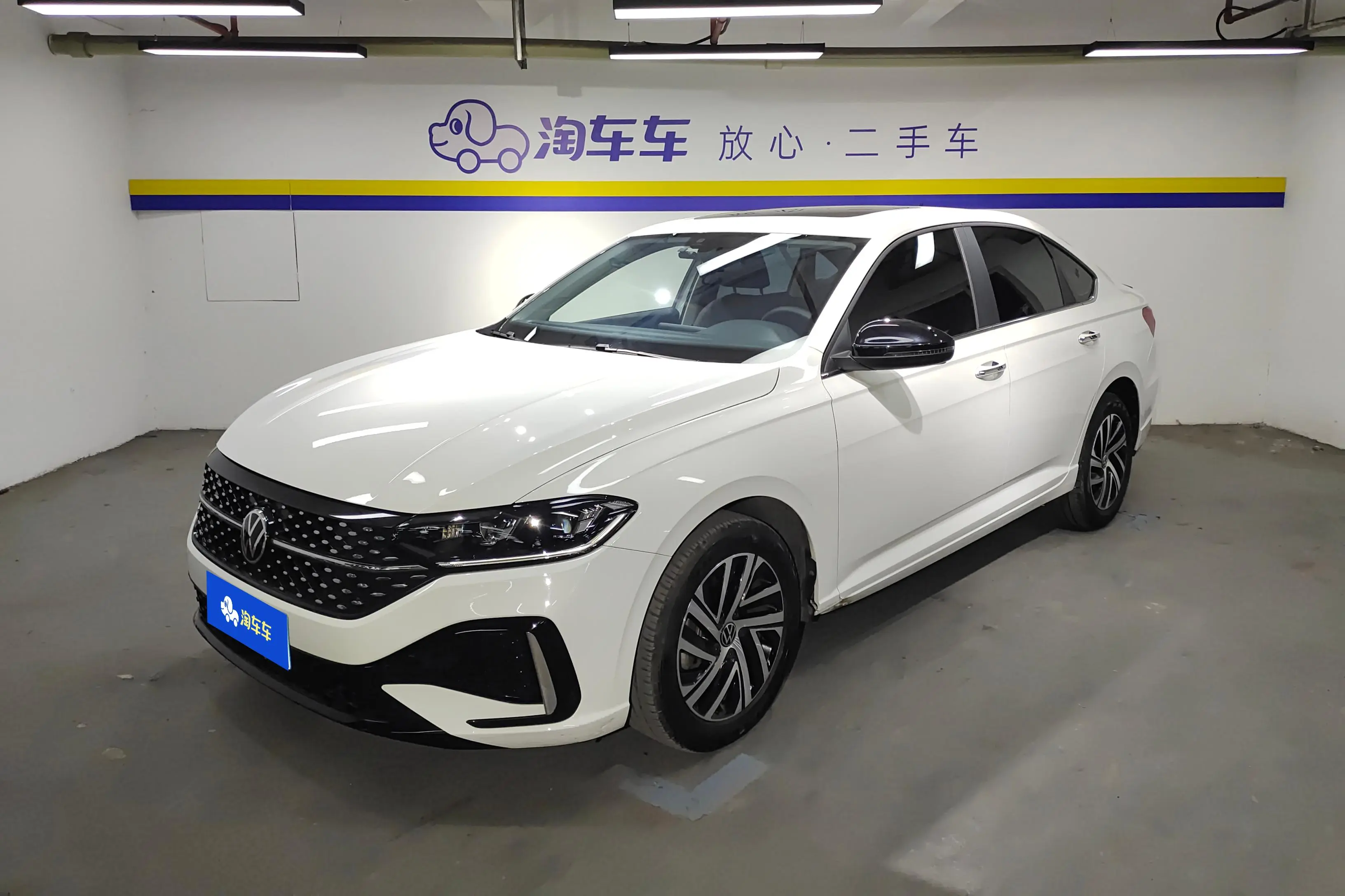 Volkswagen Lavida  из Китая