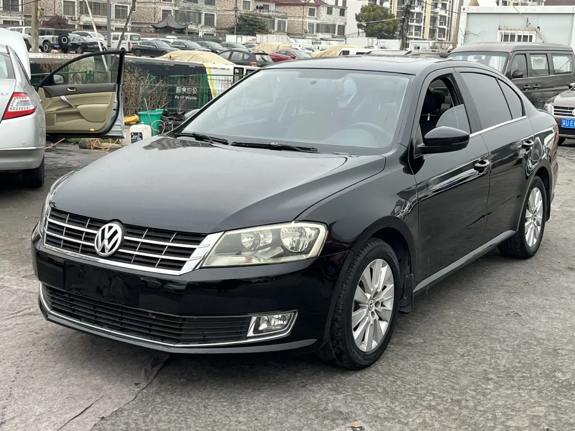 Volkswagen Lavida  из Китая