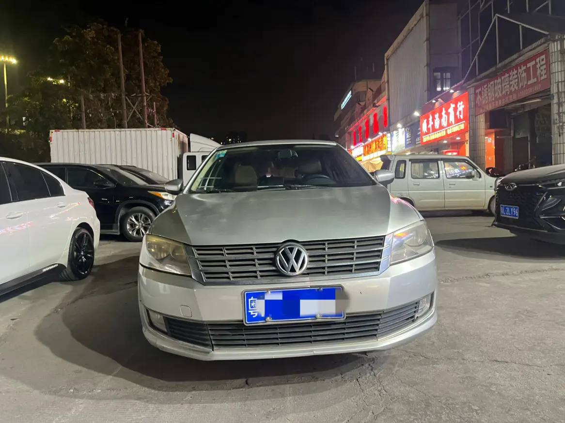 Volkswagen Lavida  из Китая