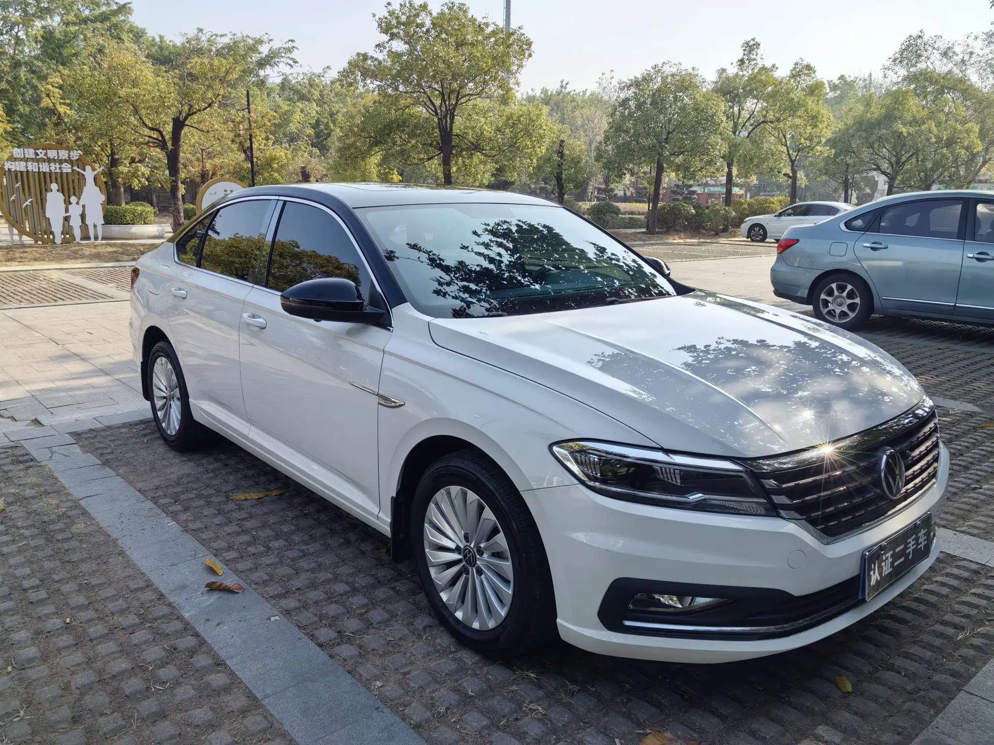 Volkswagen Lavida  из Китая