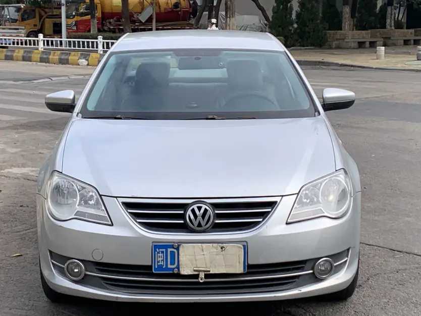 Volkswagen Bora  из Китая