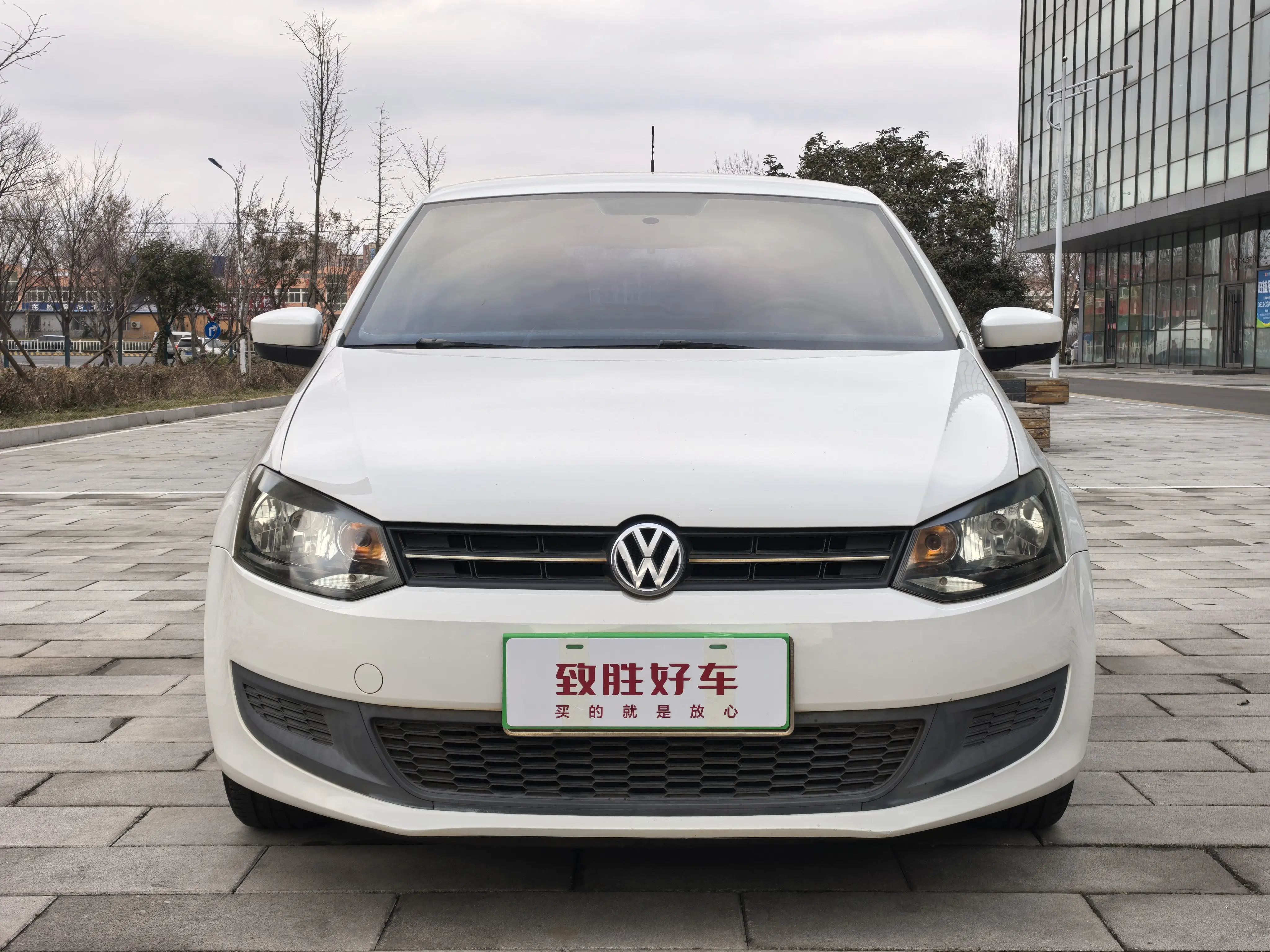 Volkswagen Polo  из Китая