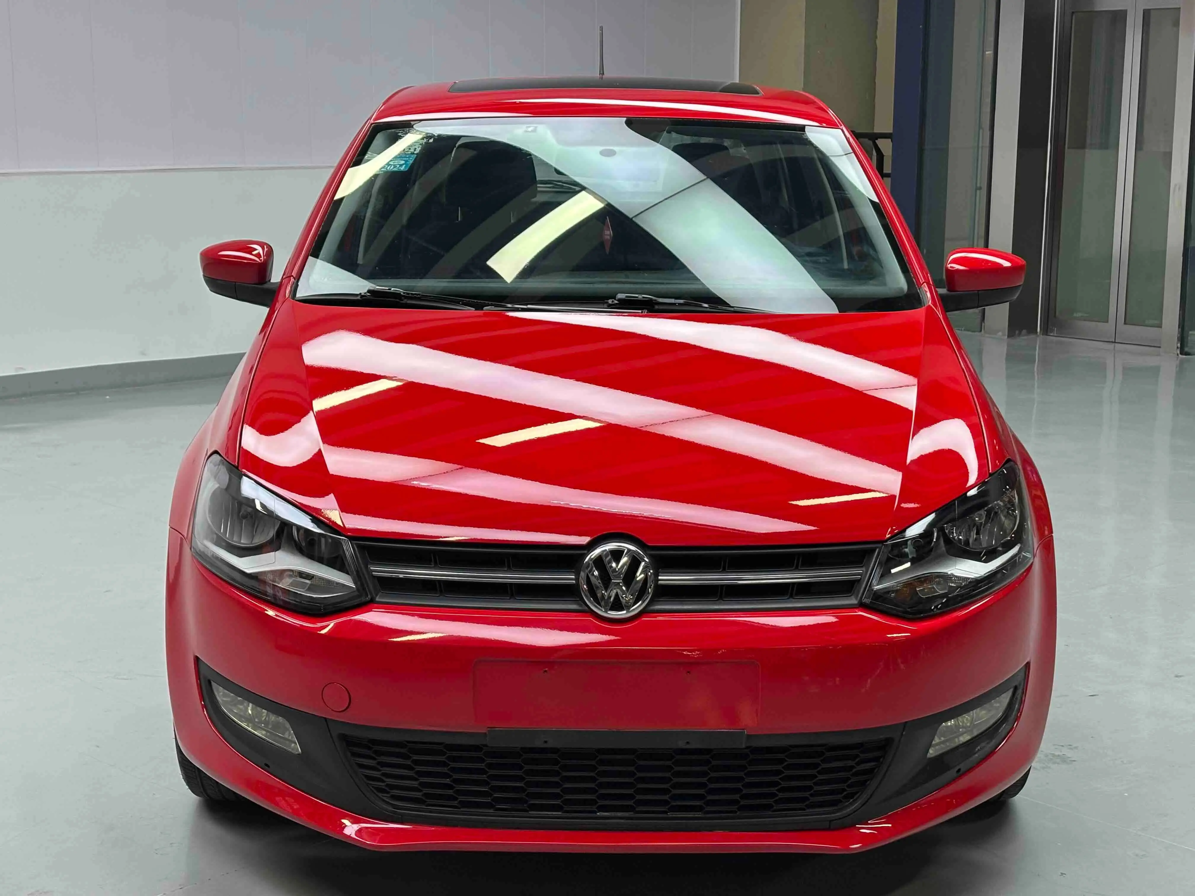 Volkswagen Polo  из Китая