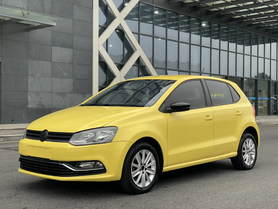 Volkswagen Polo  из Китая