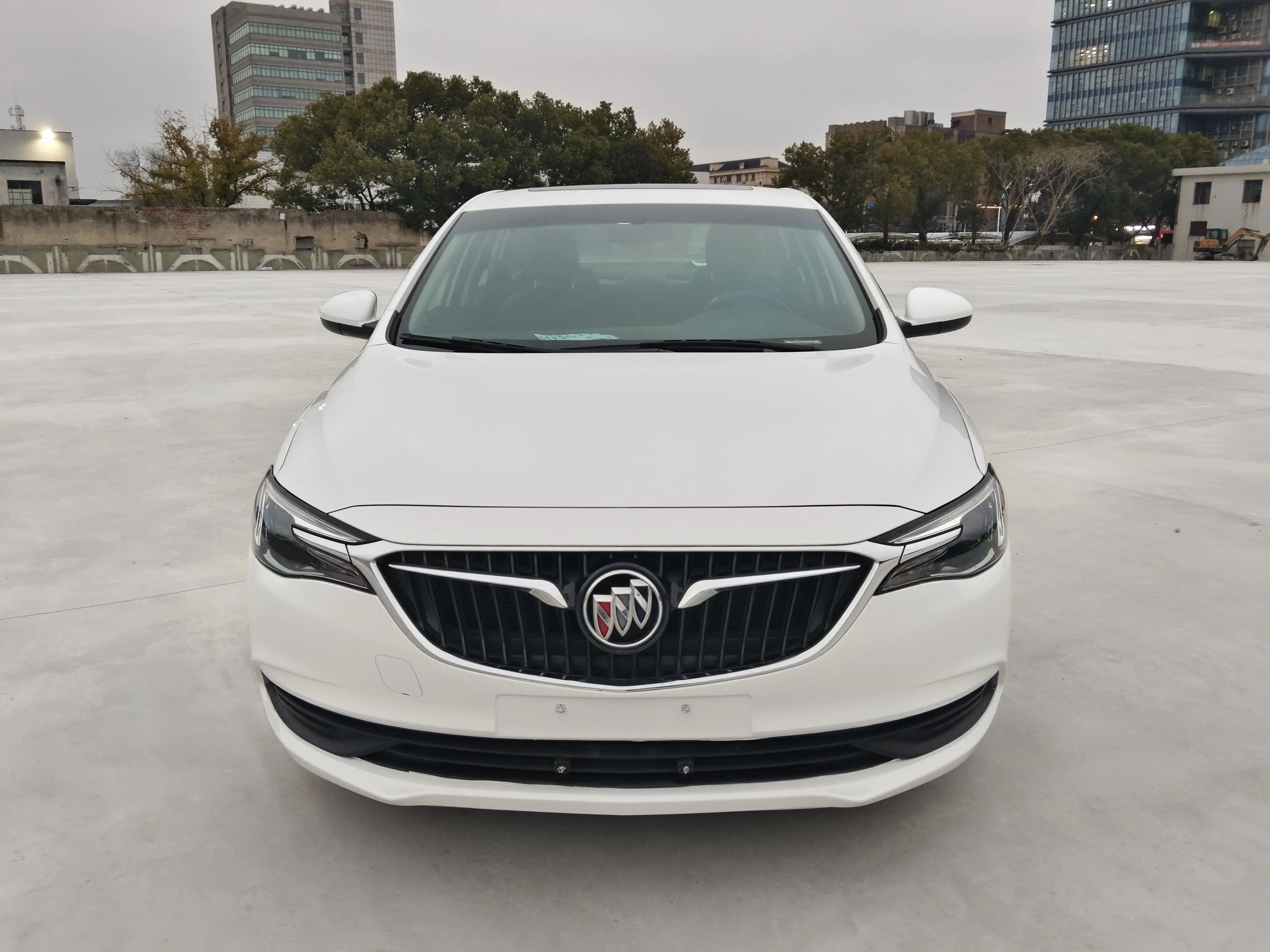 Buick Yinglang  из Китая