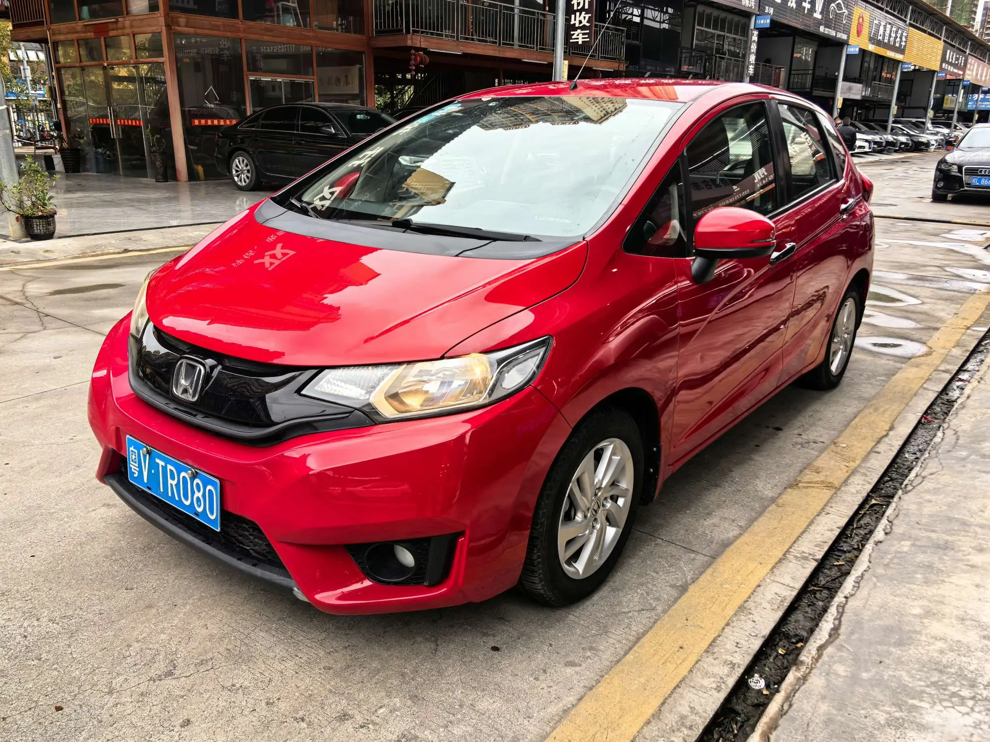 Honda Fit  из Китая