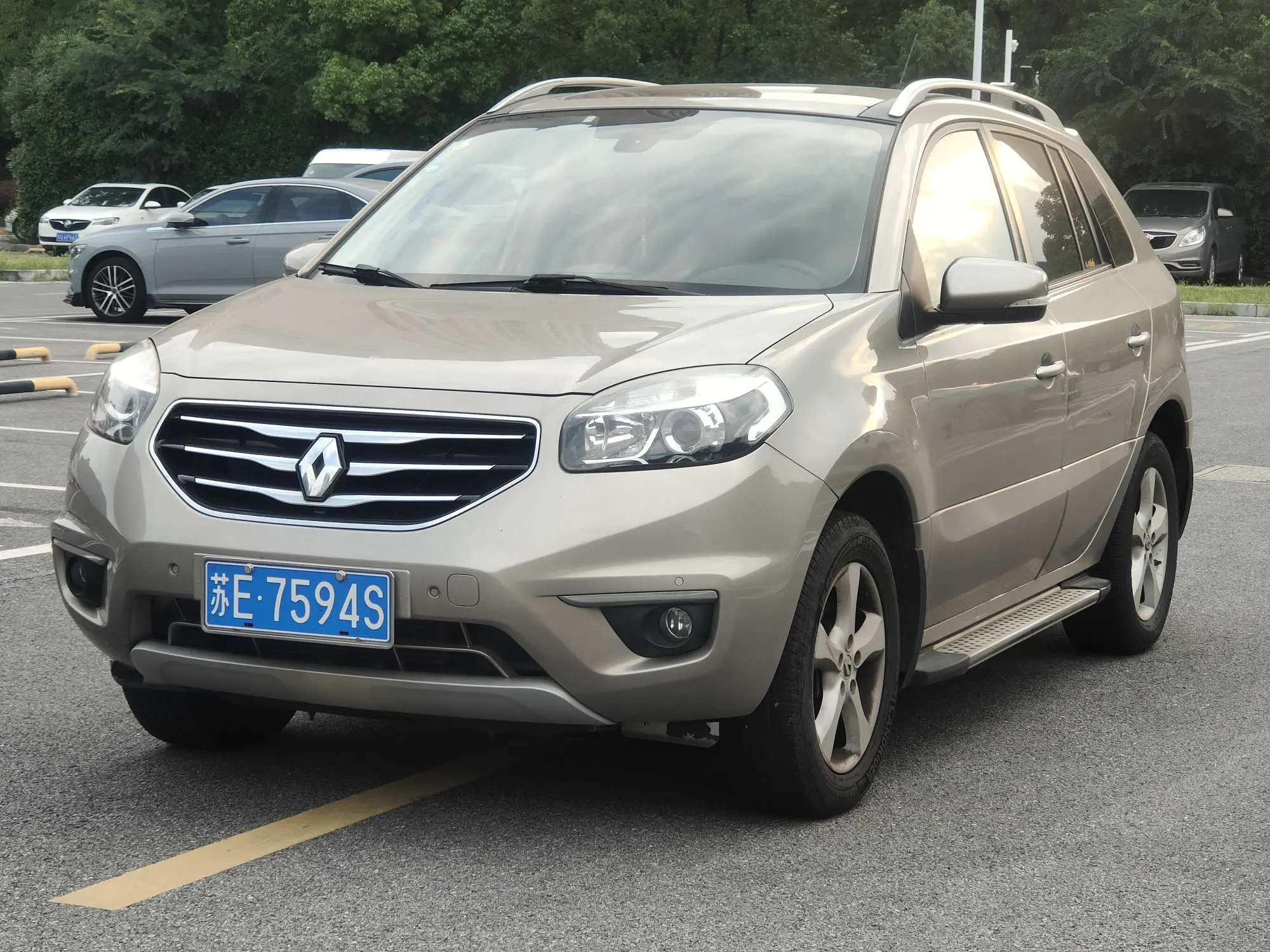Renault Koleos  из Китая