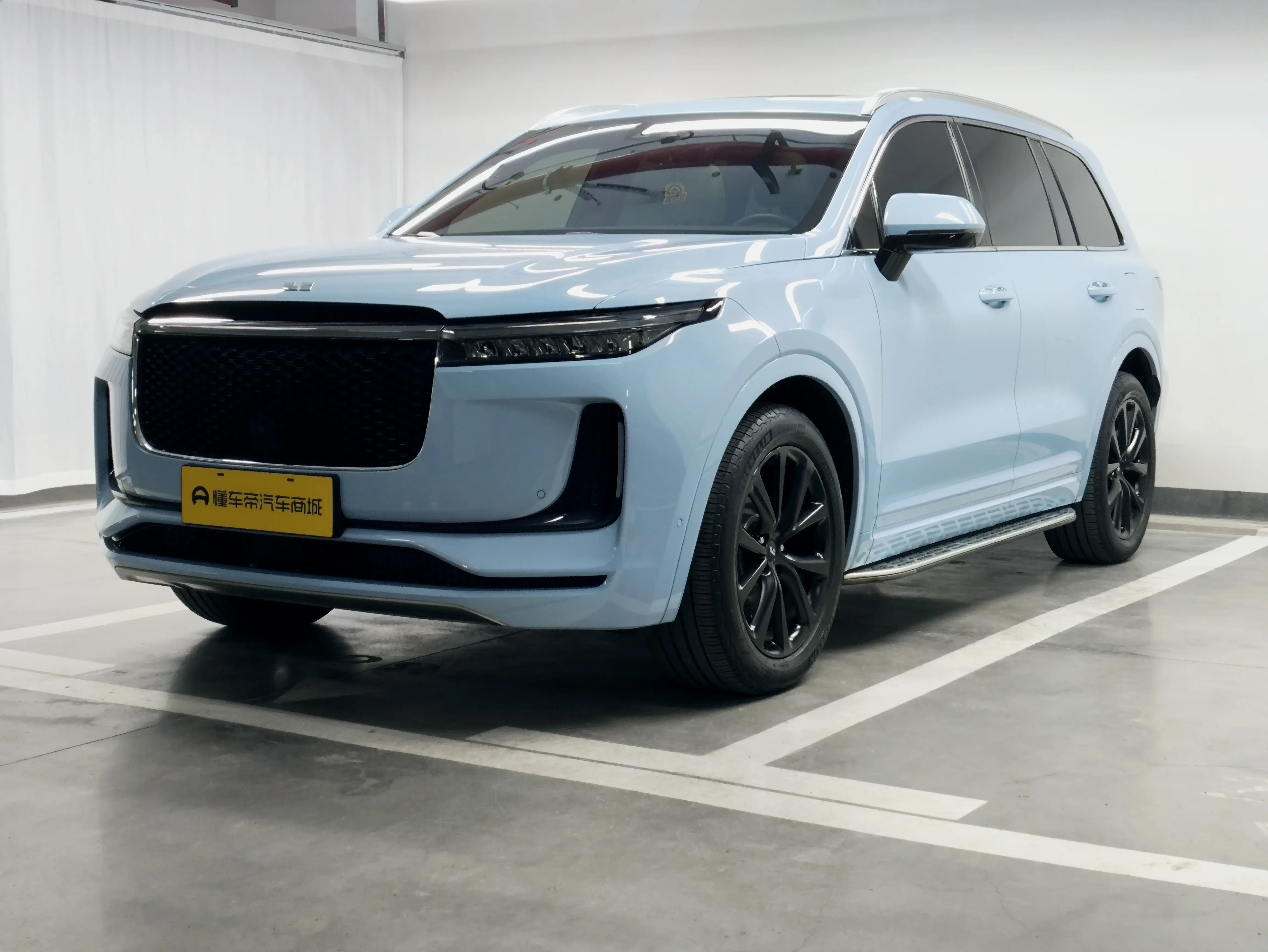 Li ONE (Ideal ONE)  из Китая