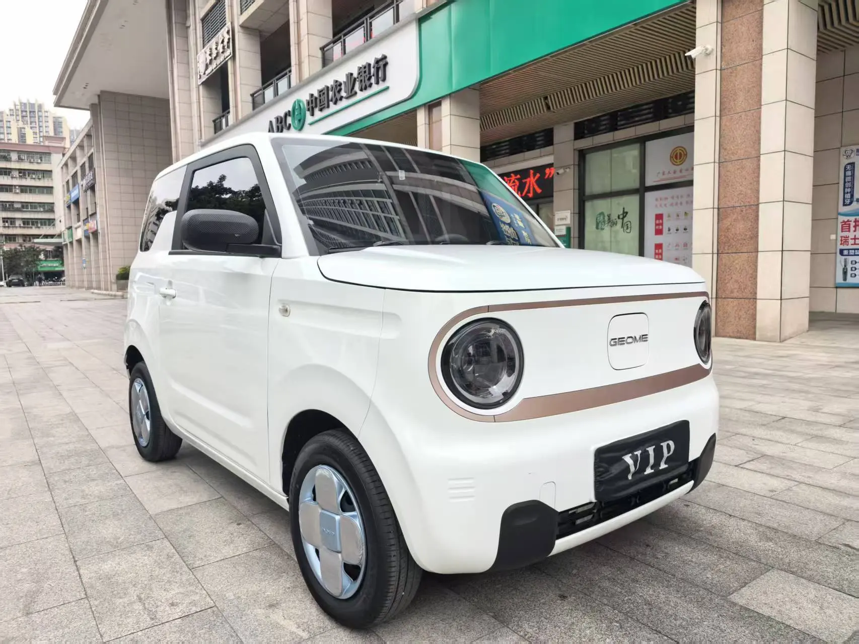 Geely Panda  из Китая