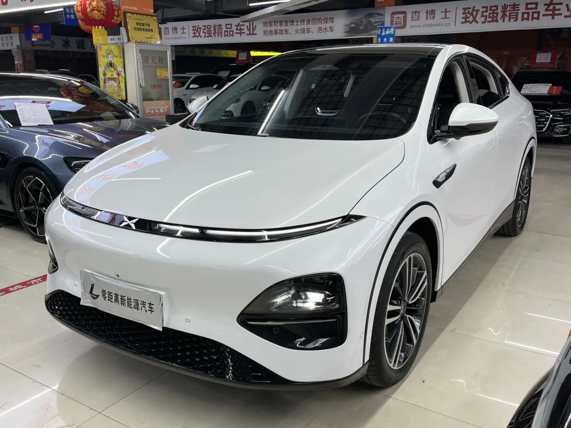 Xpeng G6  из Китая