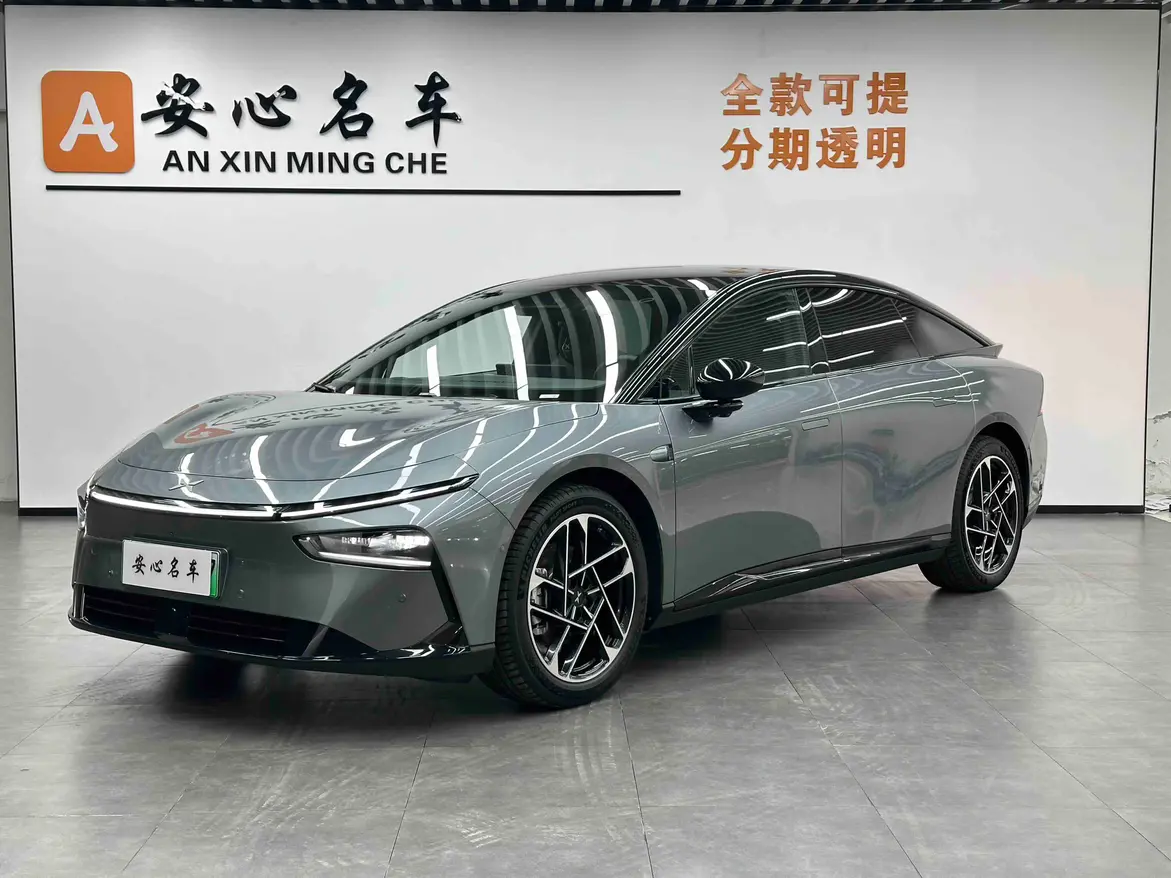 Xpeng P7+  из Китая