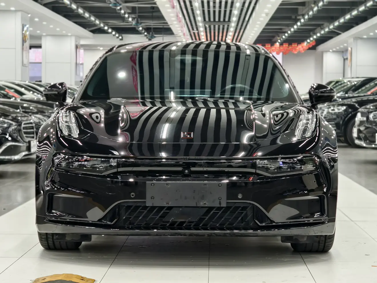 ZEEKR 001  из Китая