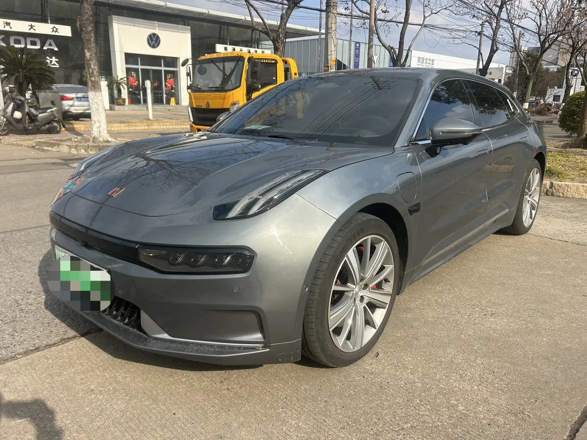 ZEEKR 001  из Китая