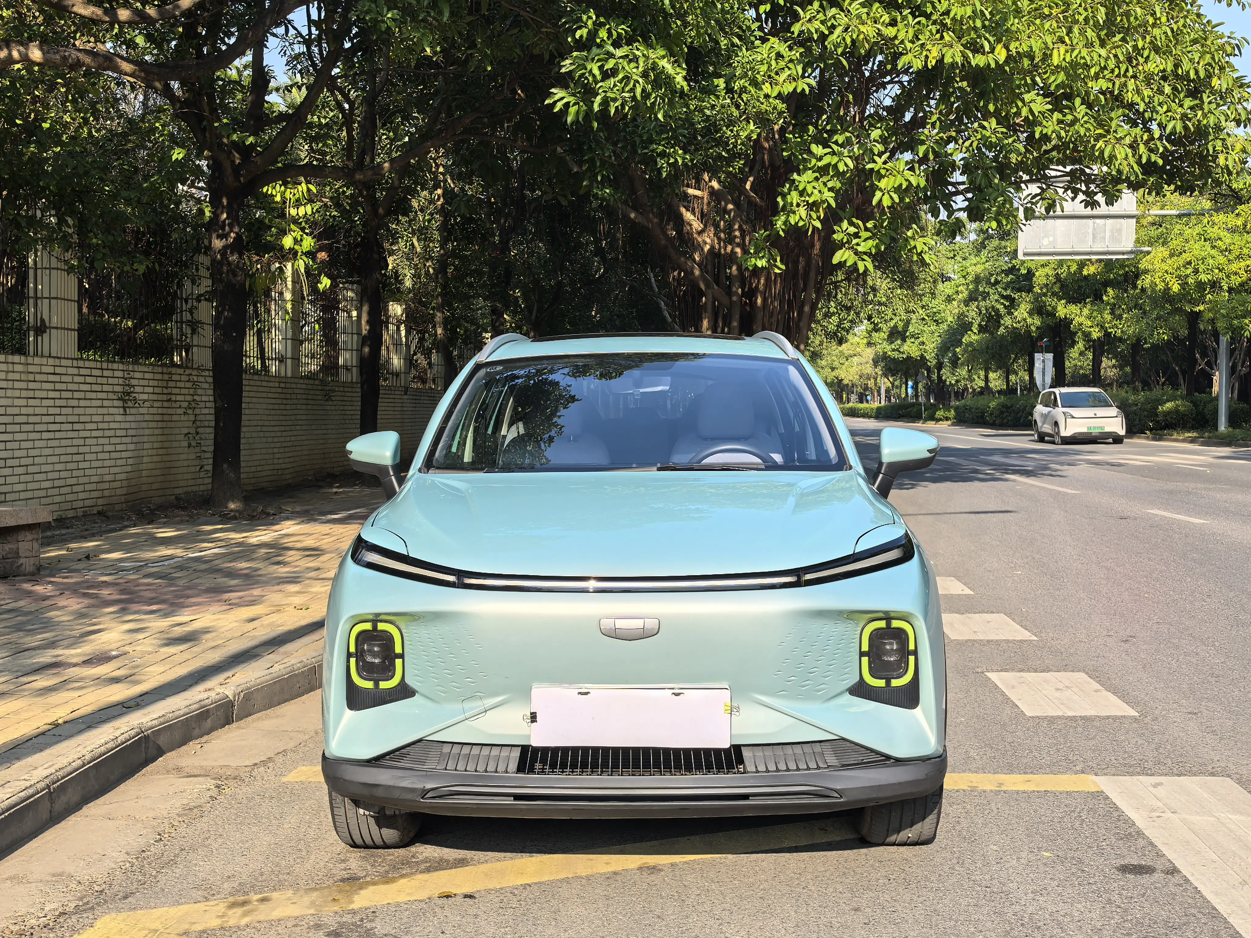 Geely Geometry E Firefly  из Китая