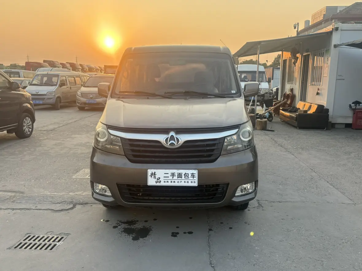 Changan Kaicene Ruixing M70  из Китая