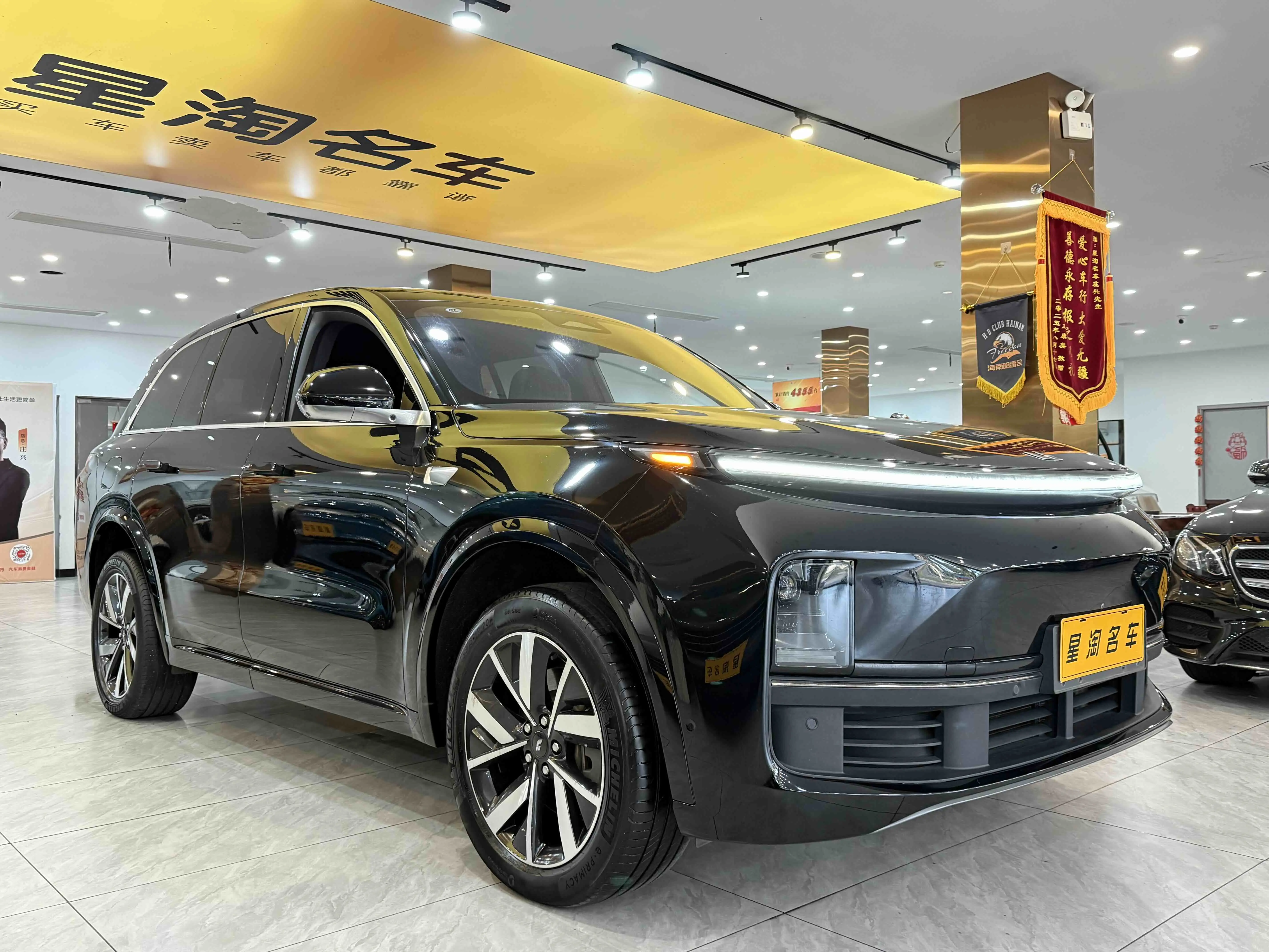 Li L8 (Ideal L8)  из Китая