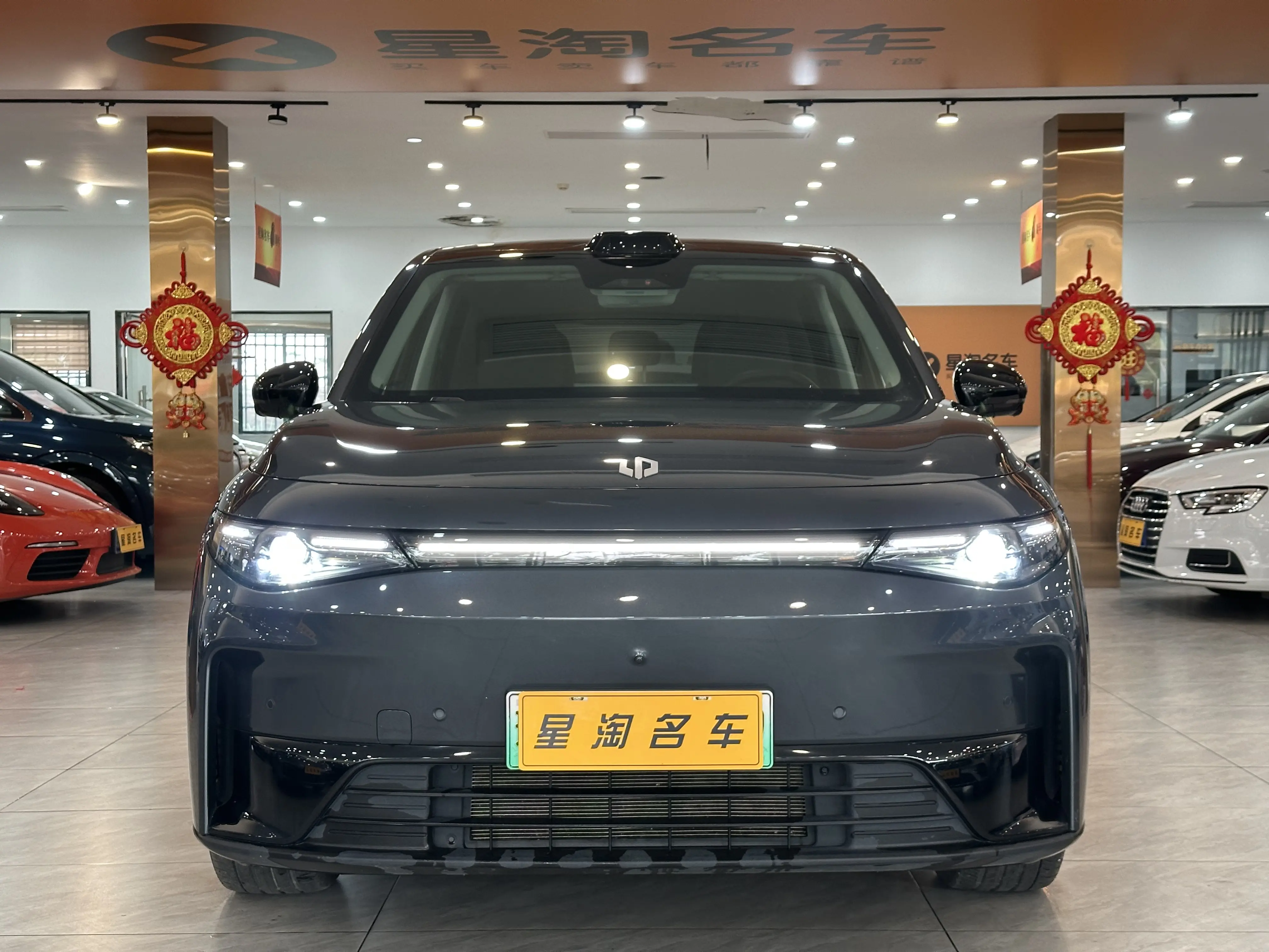 Leapmotor Zero running C10  из Китая