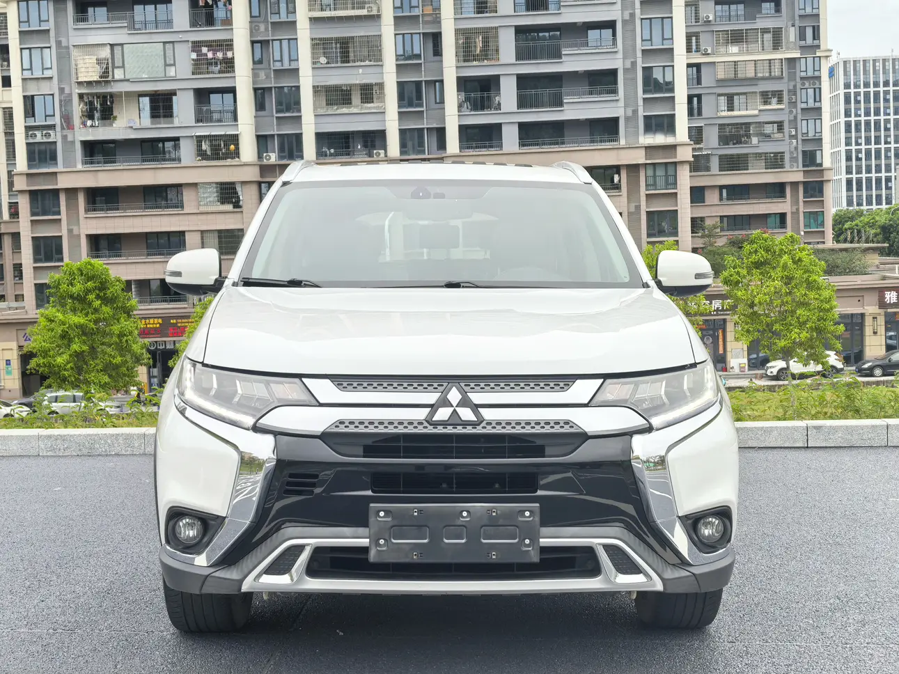 Mitsubishi Outlander  из Китая