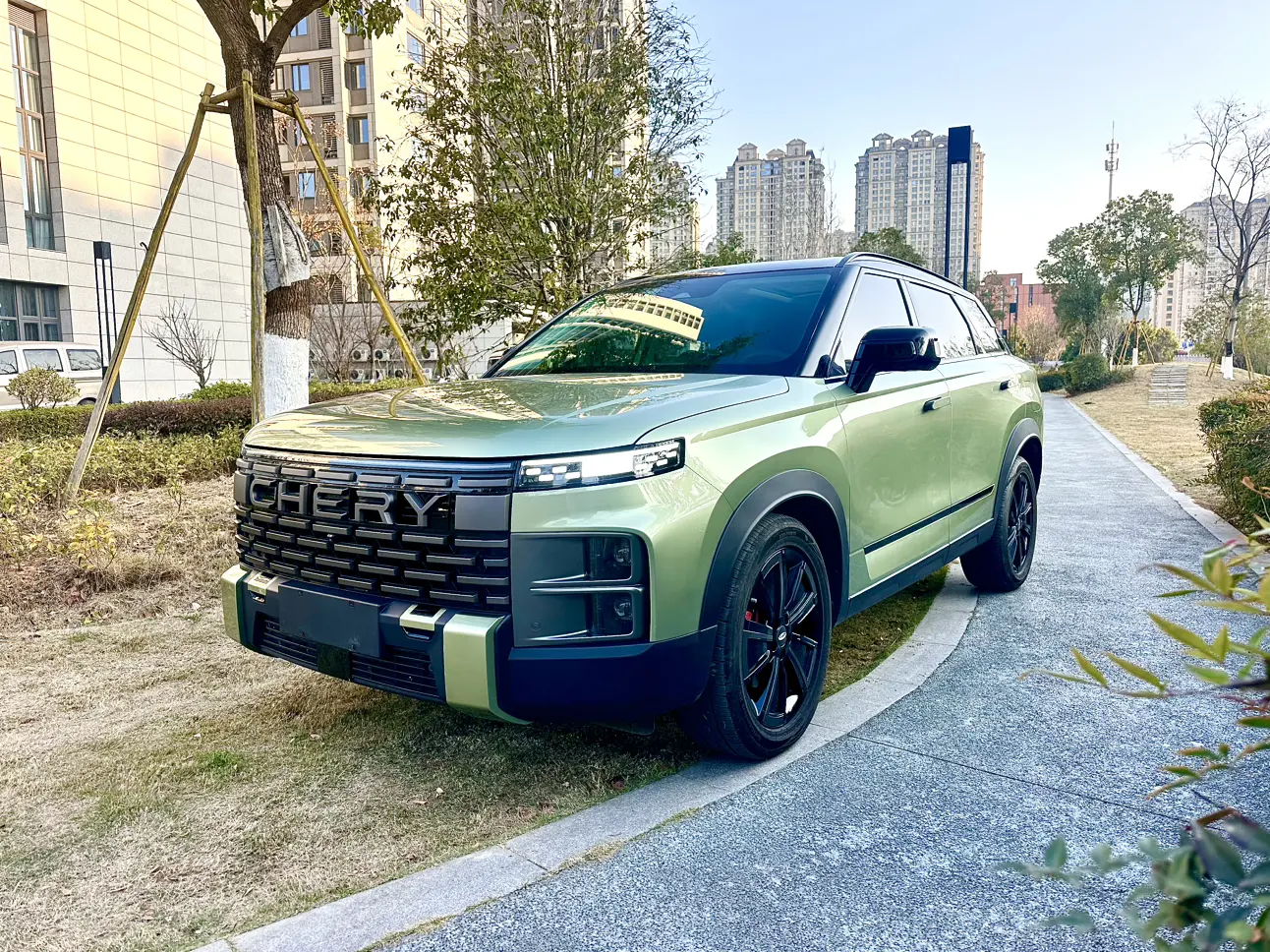 Chery Explore 06  из Китая