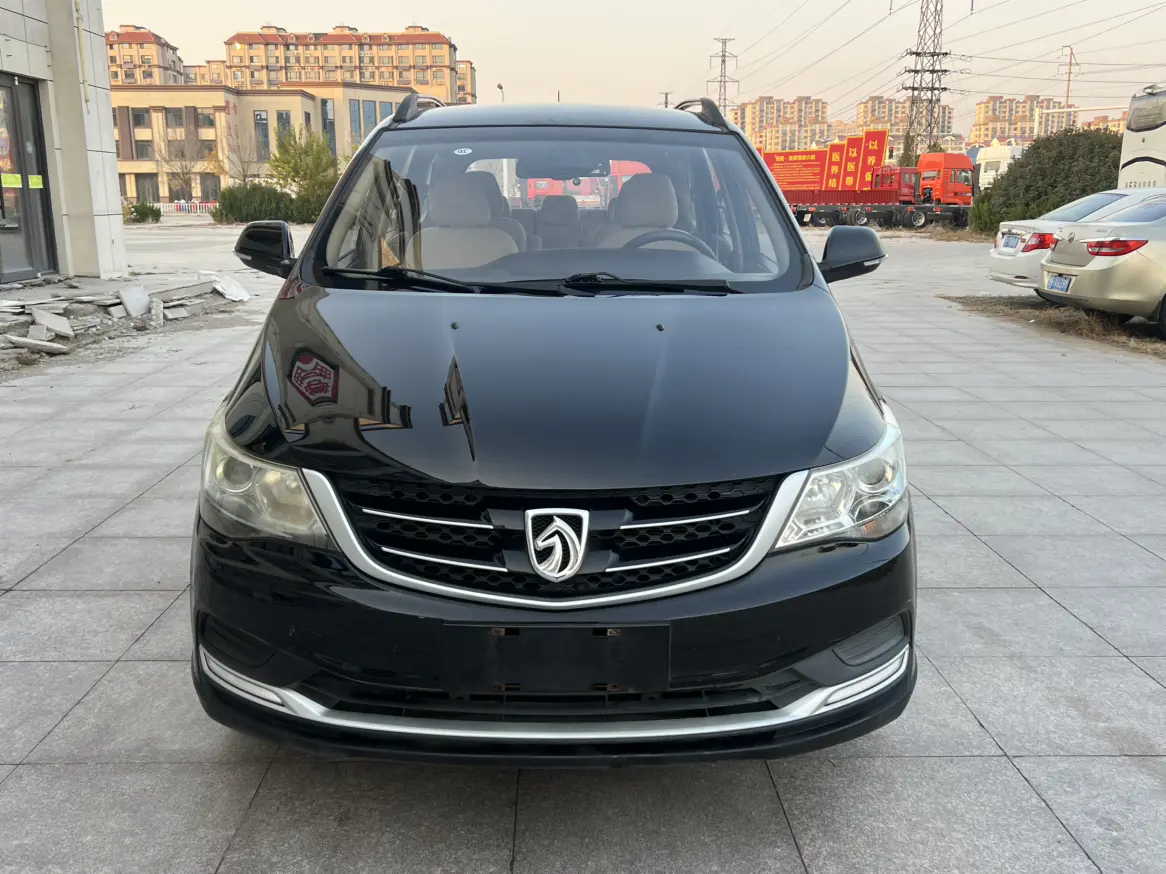 Baojun 730  из Китая