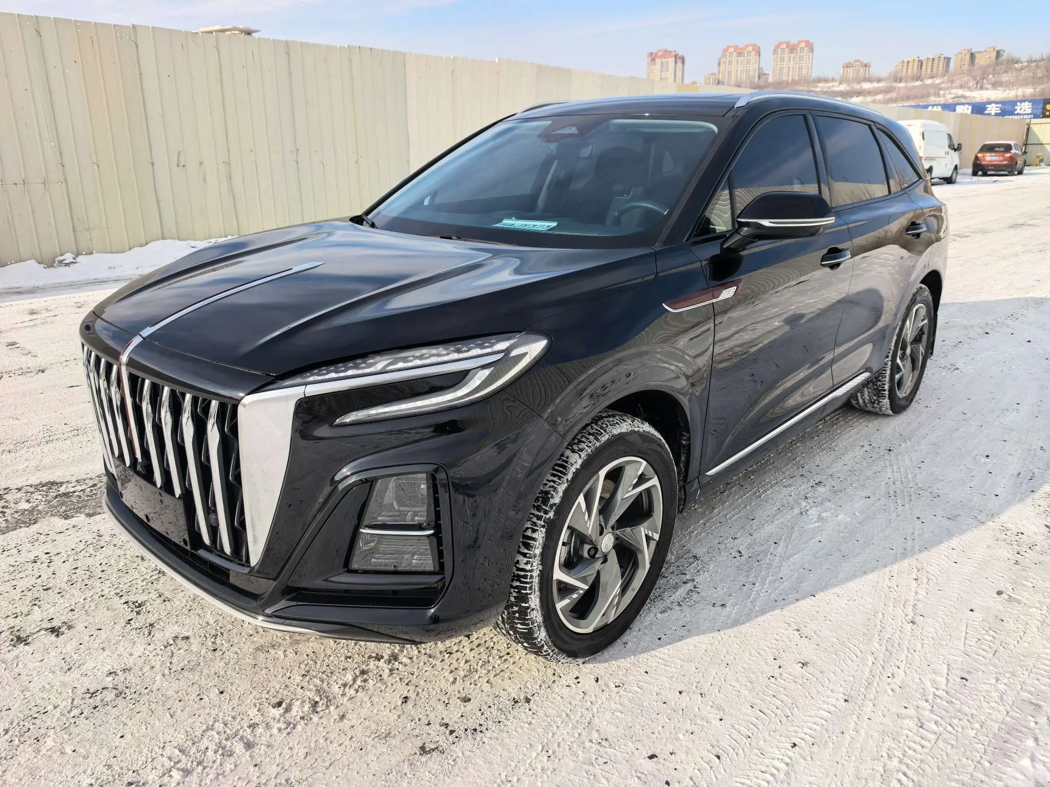 Hongqi HS3 PHEV  из Китая