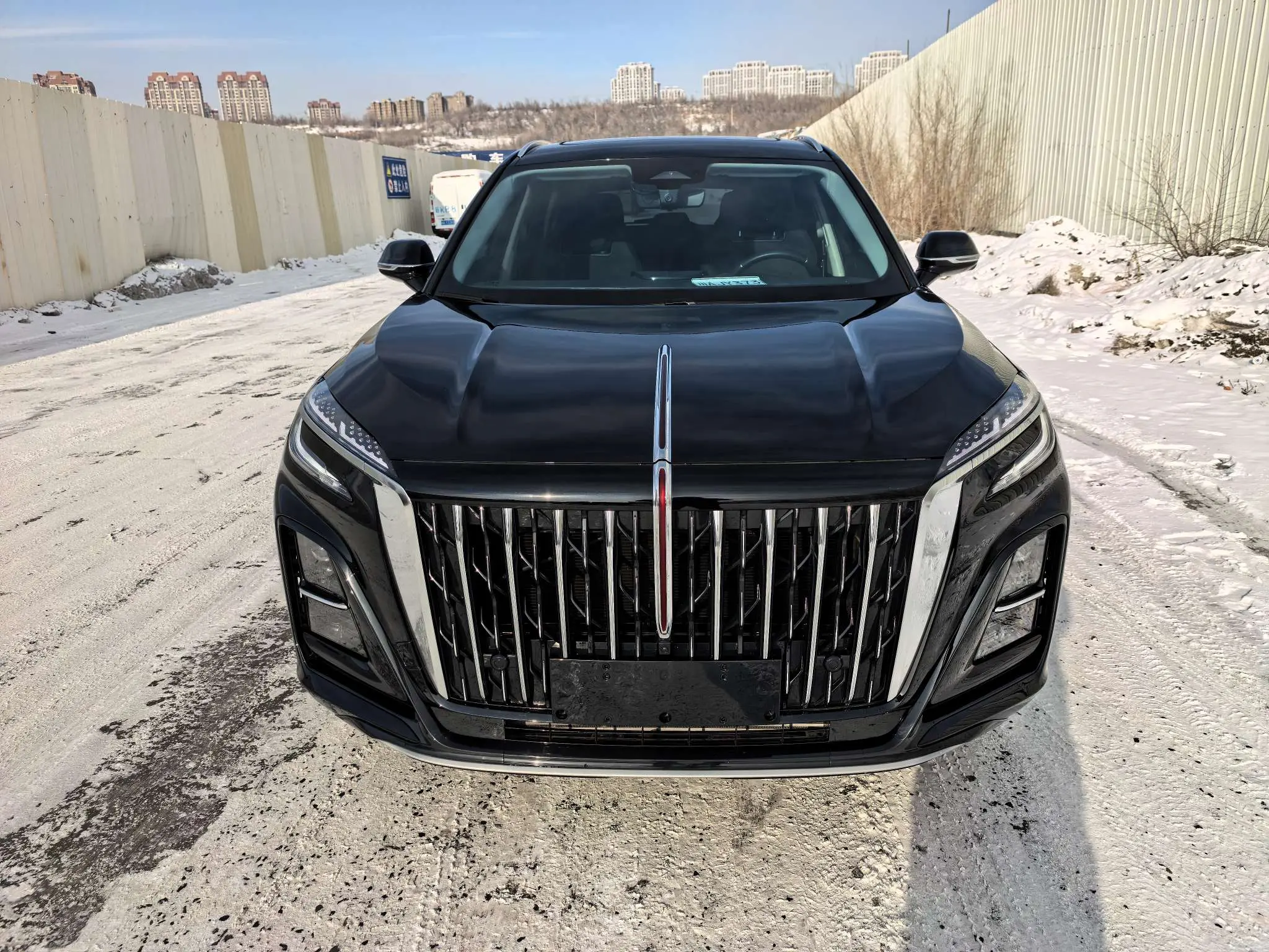 Hongqi HS3 PHEV  из Китая