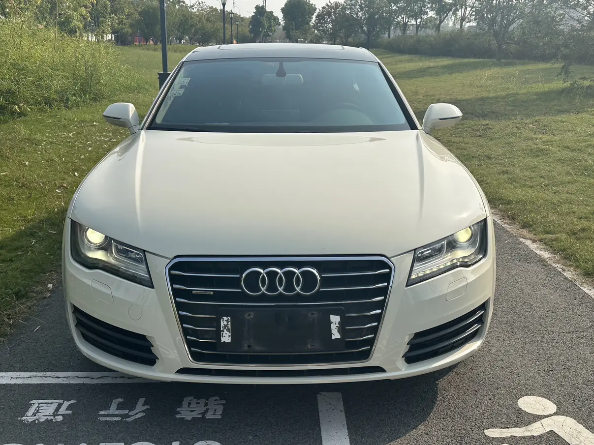 Audi A7  из Китая