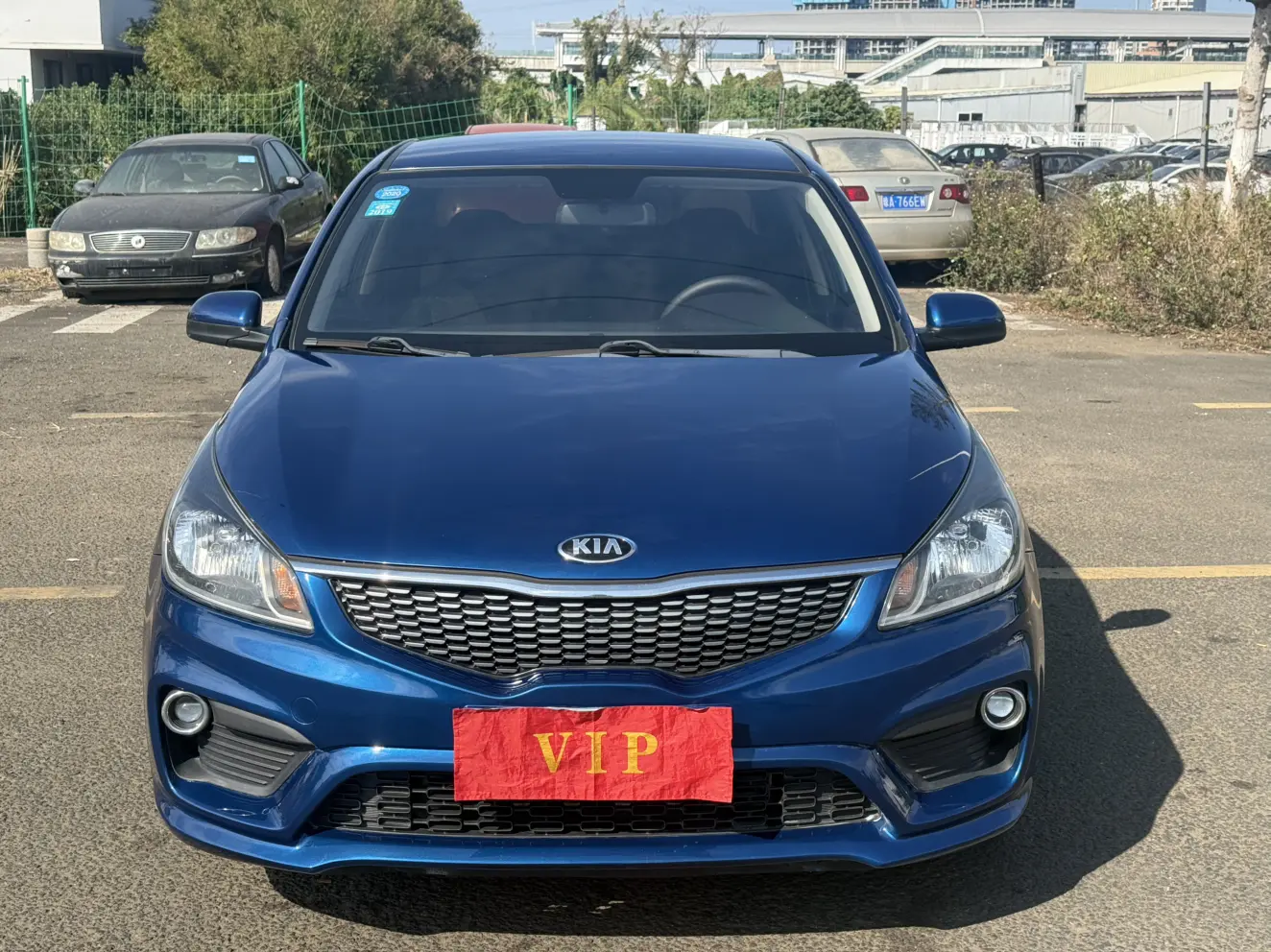 Kia K2  из Китая