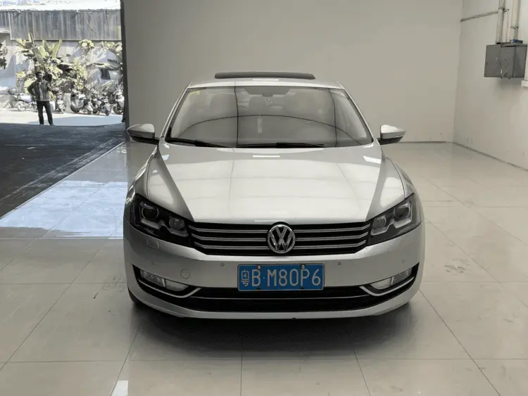 Volkswagen Passat  из Китая