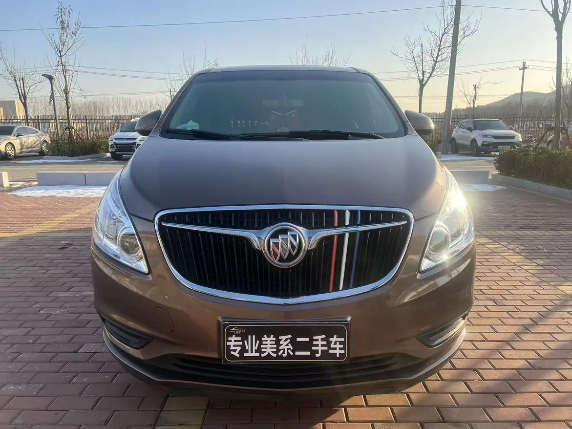 Buick GL8  из Китая
