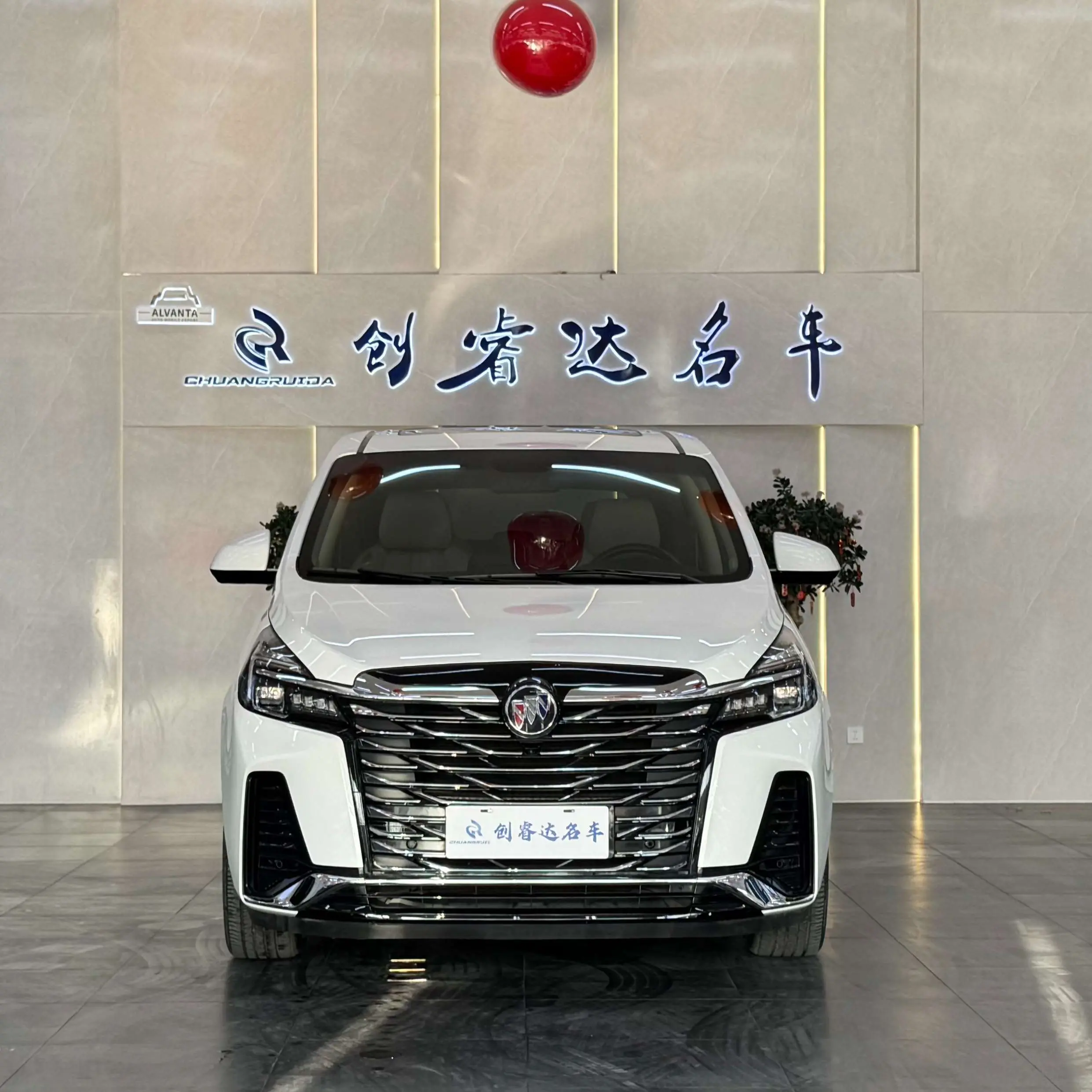 Buick GL8  из Китая