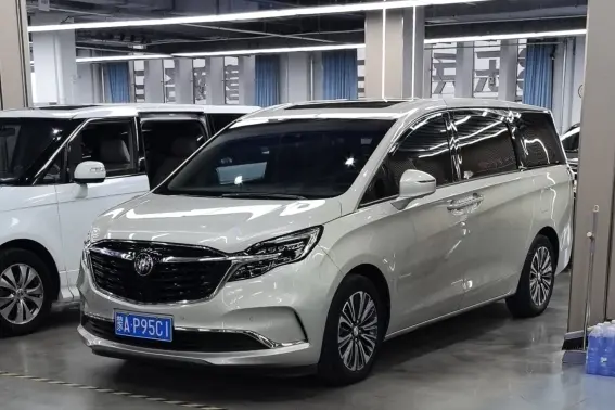 Buick GL8  из Китая