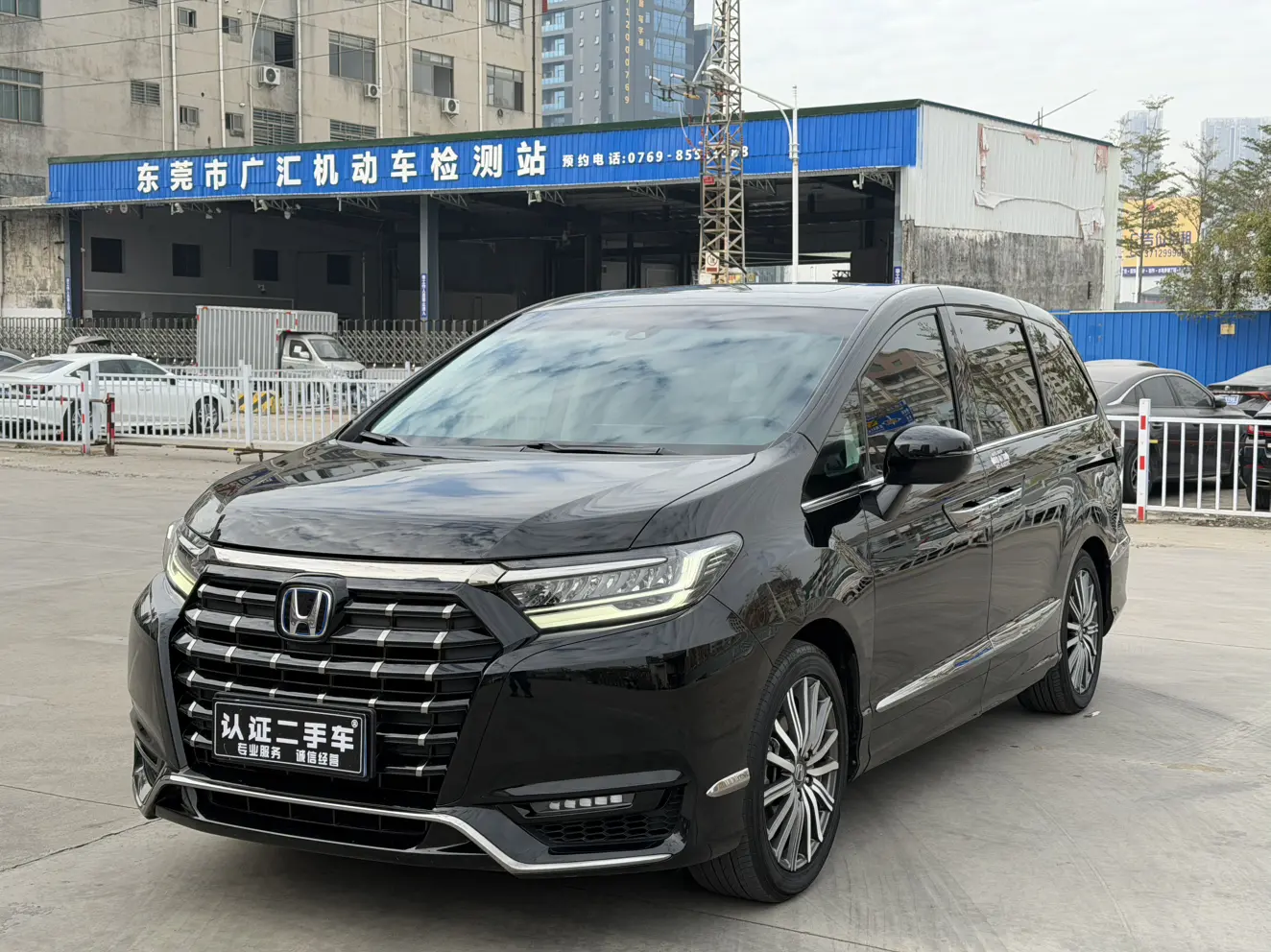 Honda Elysion (Alison)  из Китая