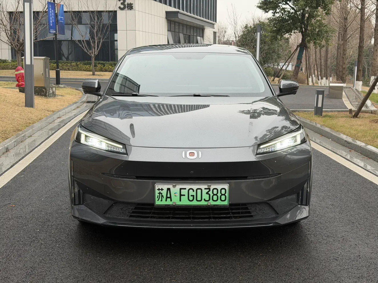 Changan Qiyuan A05  из Китая