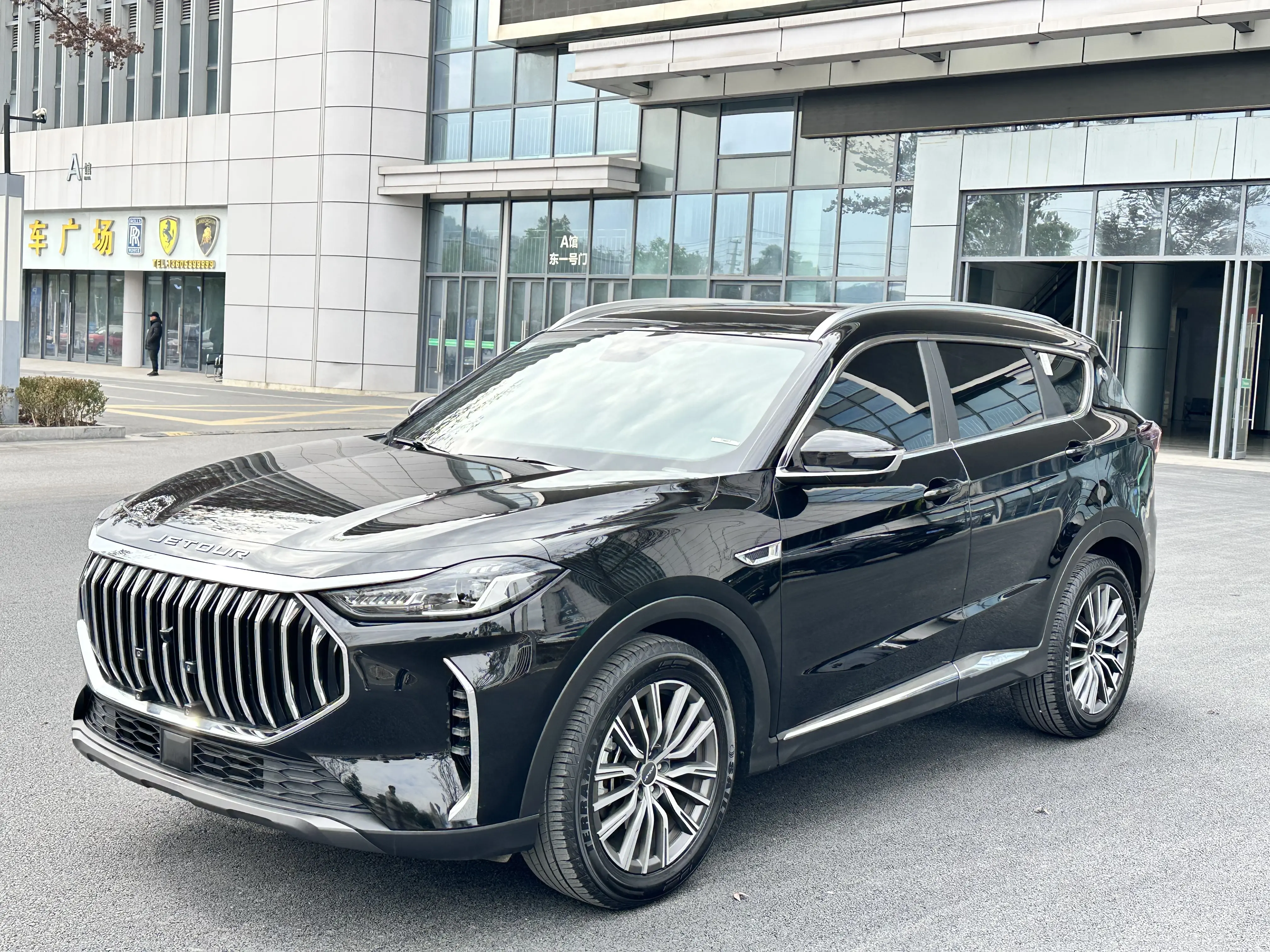 Jetour Jietu X70 PLUS  из Китая