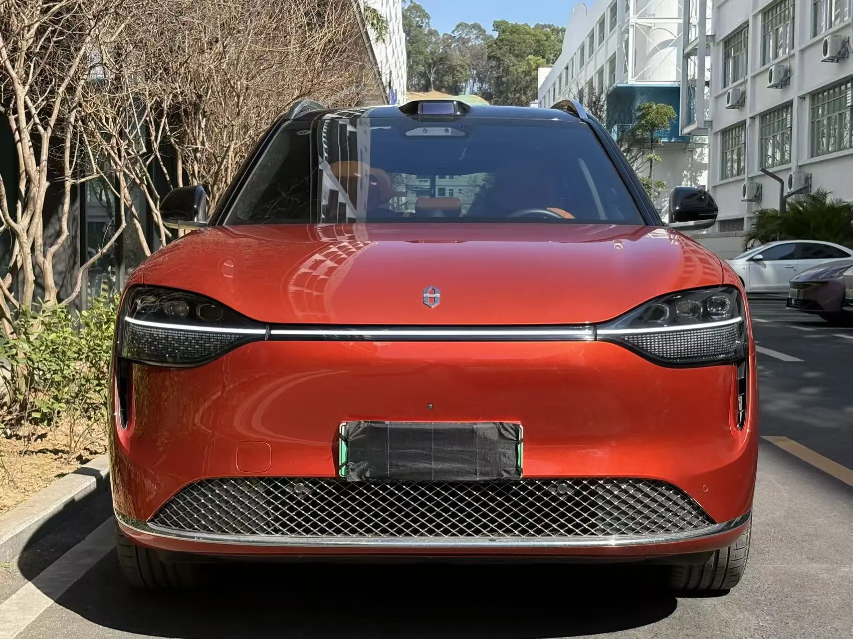 AITO M9 (Wenjie M9)  из Китая