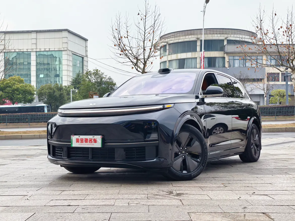 Lixiang L7