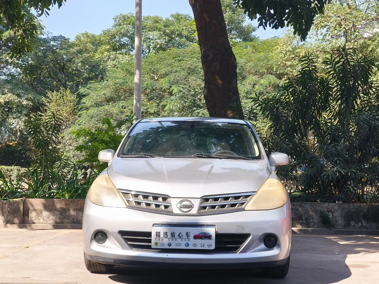 Nissan Tiida  из Китая