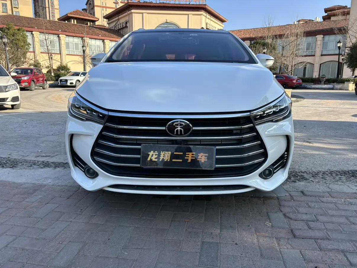 BYD Song MAX  из Китая