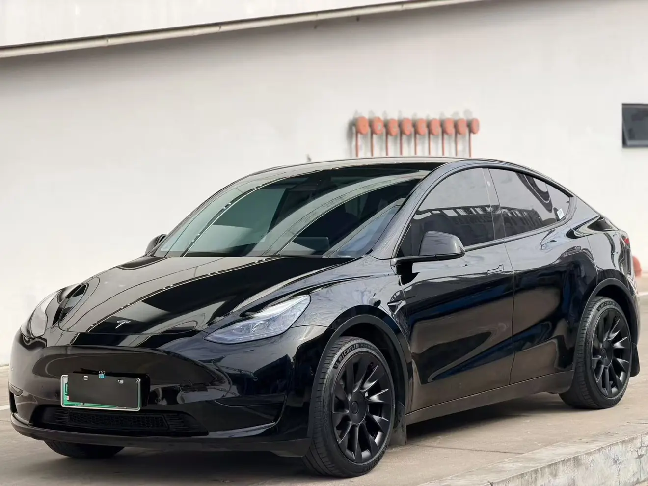 Tesla Model Y  из Китая