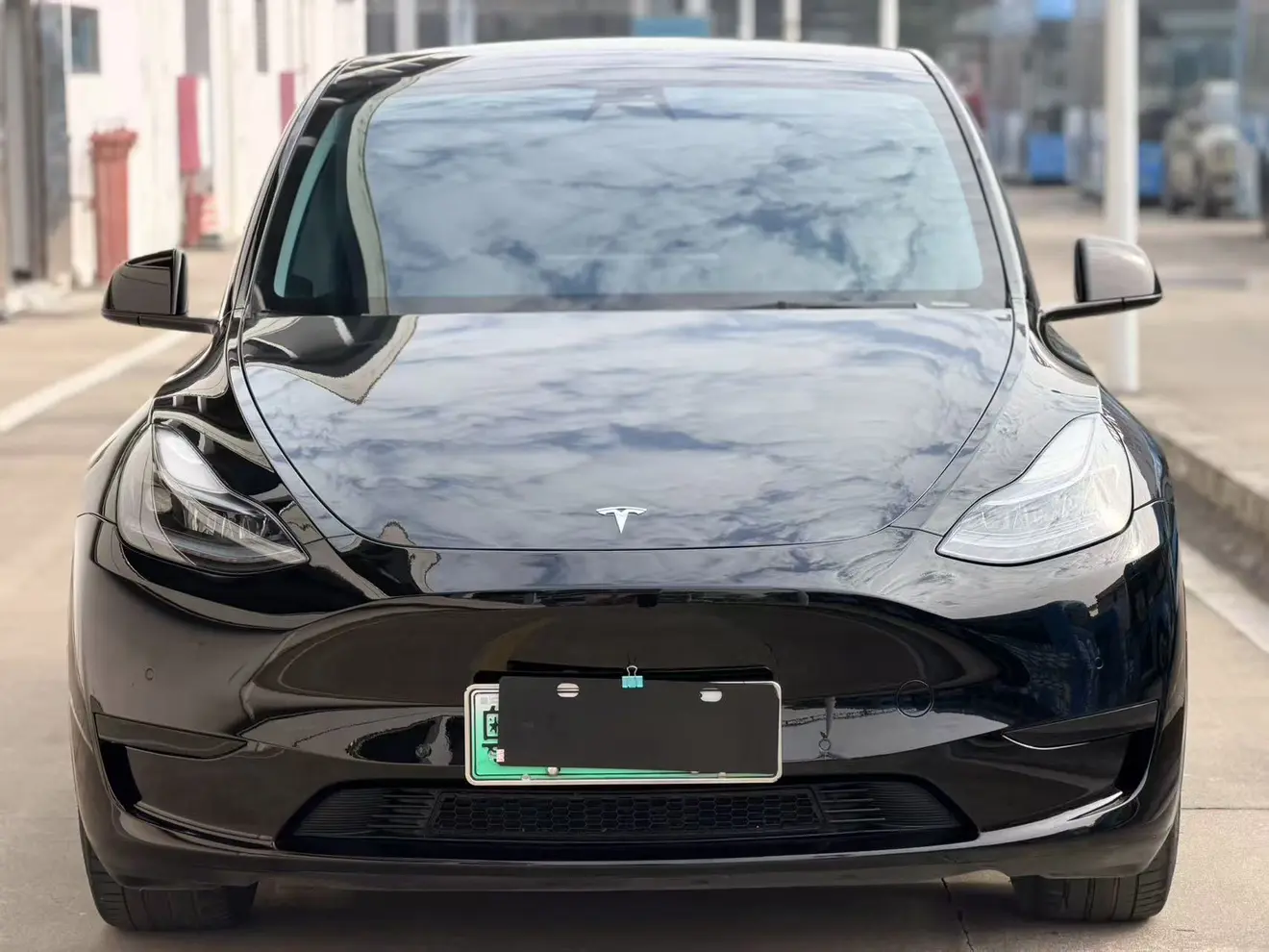 Tesla Model Y  из Китая